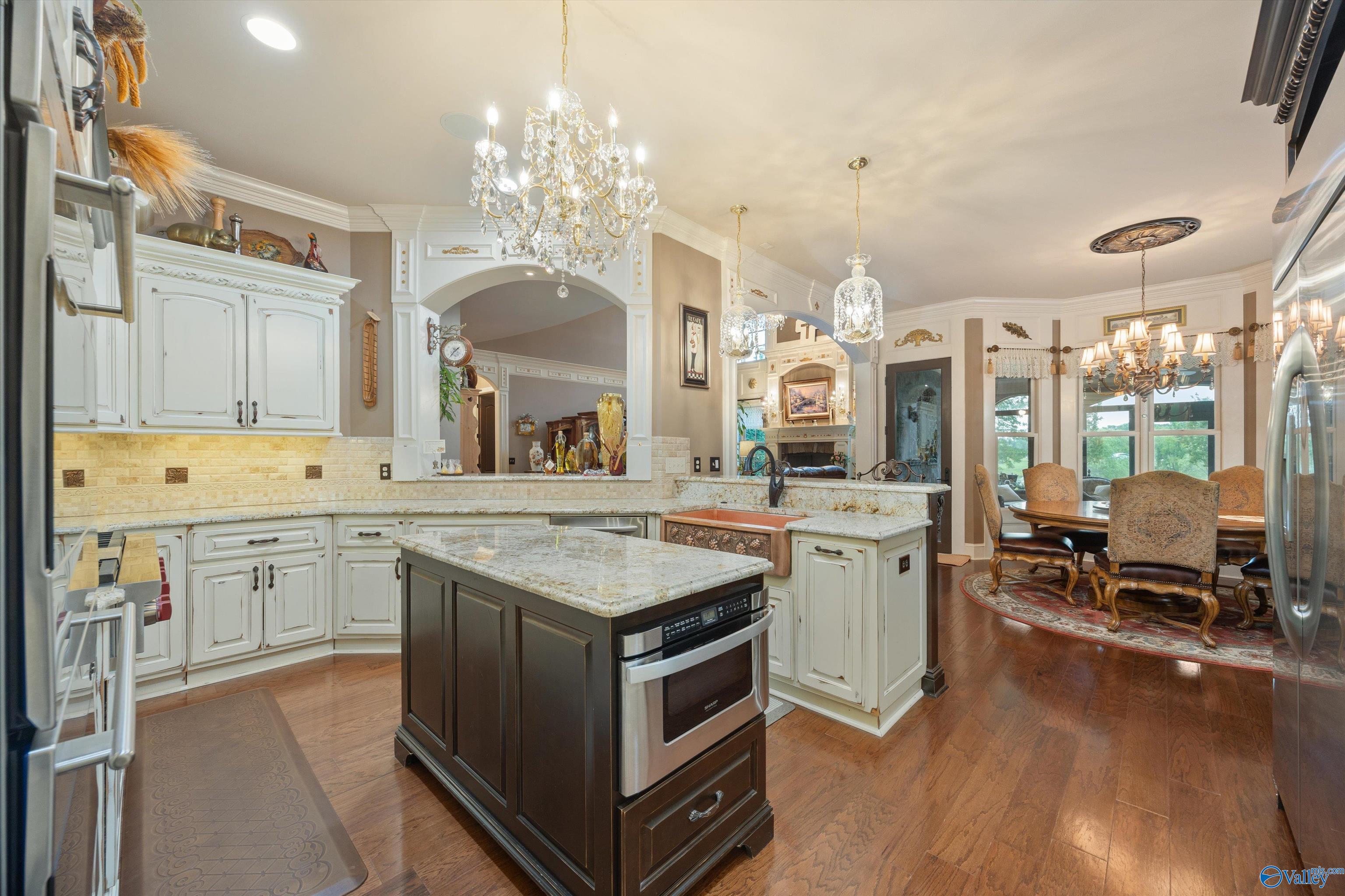 Gurley, Alabama, 35748, United States, 4 Bedrooms Bedrooms, ,4.5 BathroomsBathrooms,Residential,Forsale,2007709