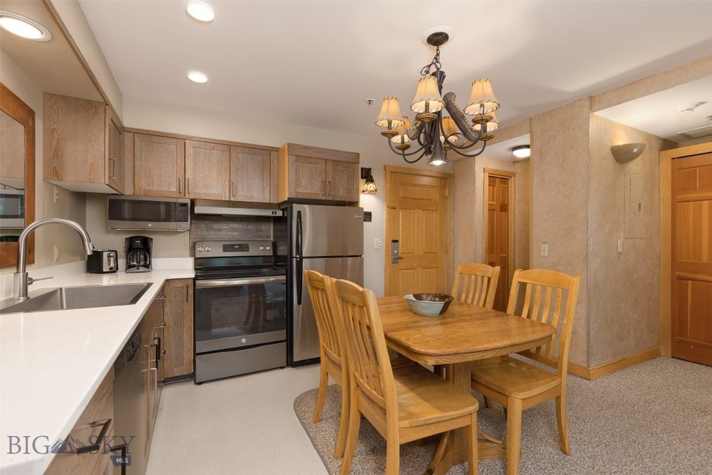 Big Sky, Montana, 59716, United States, 1 Bedroom Bedrooms, ,2 BathroomsBathrooms,Residential,Forsale,1986973