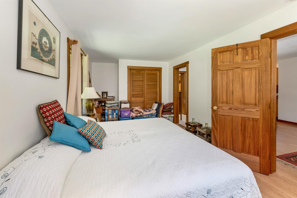Wolfeboro, New Hampshire, 03894, United States, 3 Bedrooms Bedrooms, ,2 BathroomsBathrooms,Residential,Forsale,1952895