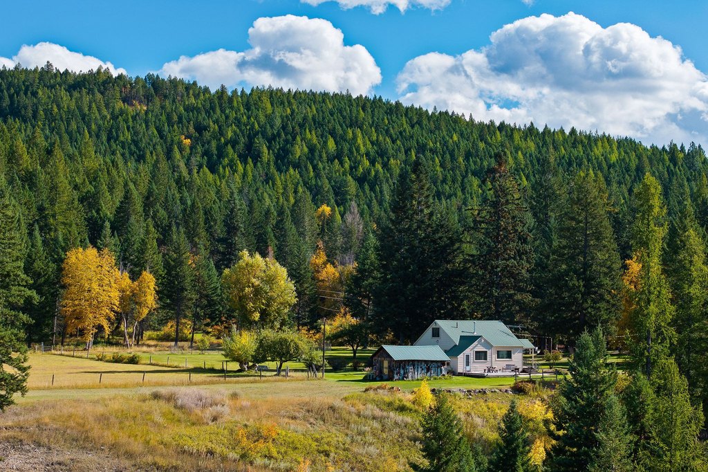 Kalispell, Montana, 59901, United States, 8 Bedrooms Bedrooms, ,3 BathroomsBathrooms,Residential,Forsale,1894894