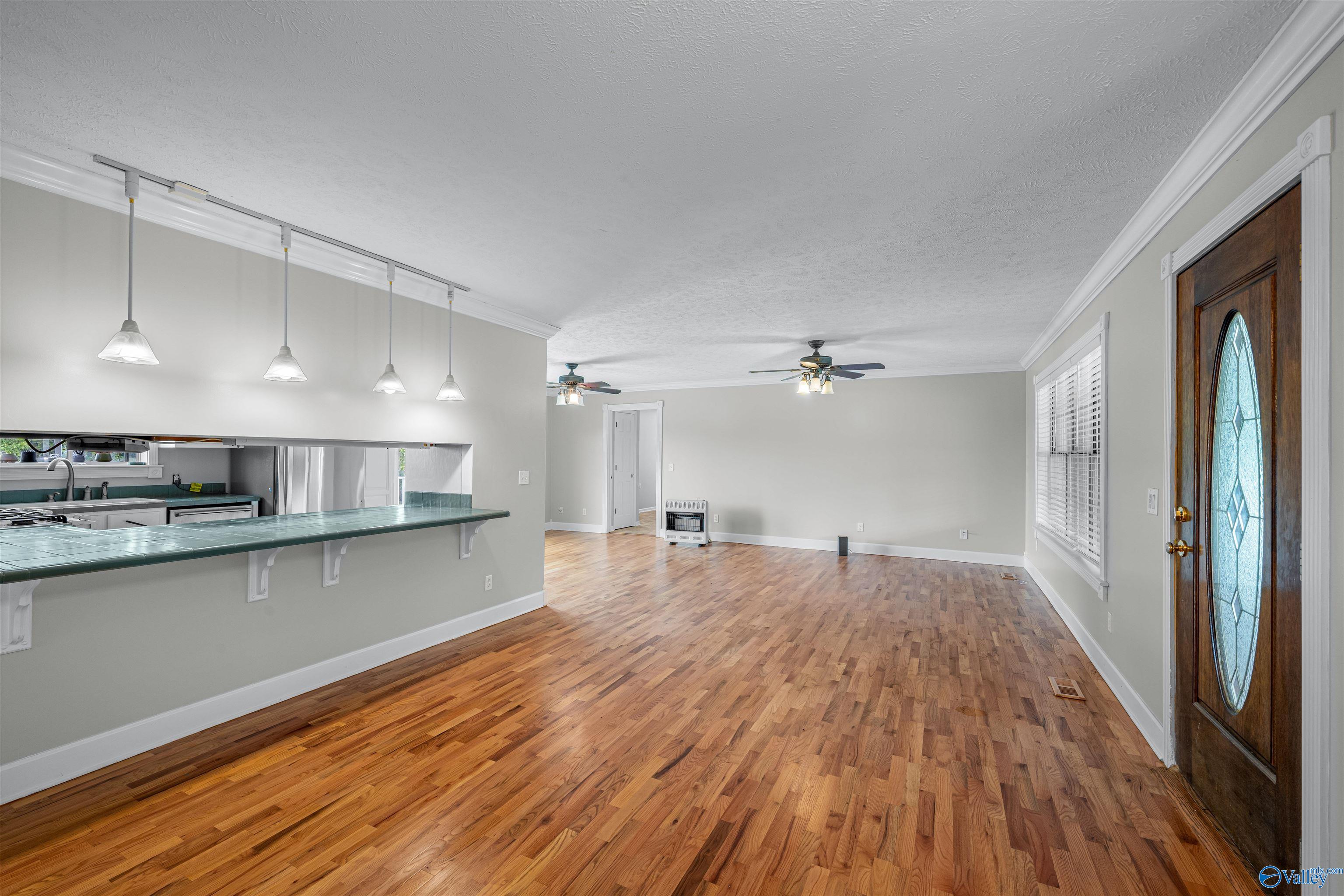 Fort Payne, Alabama, 35968, United States, 4 Bedrooms Bedrooms, ,3 BathroomsBathrooms,Residential,Forsale,2007686