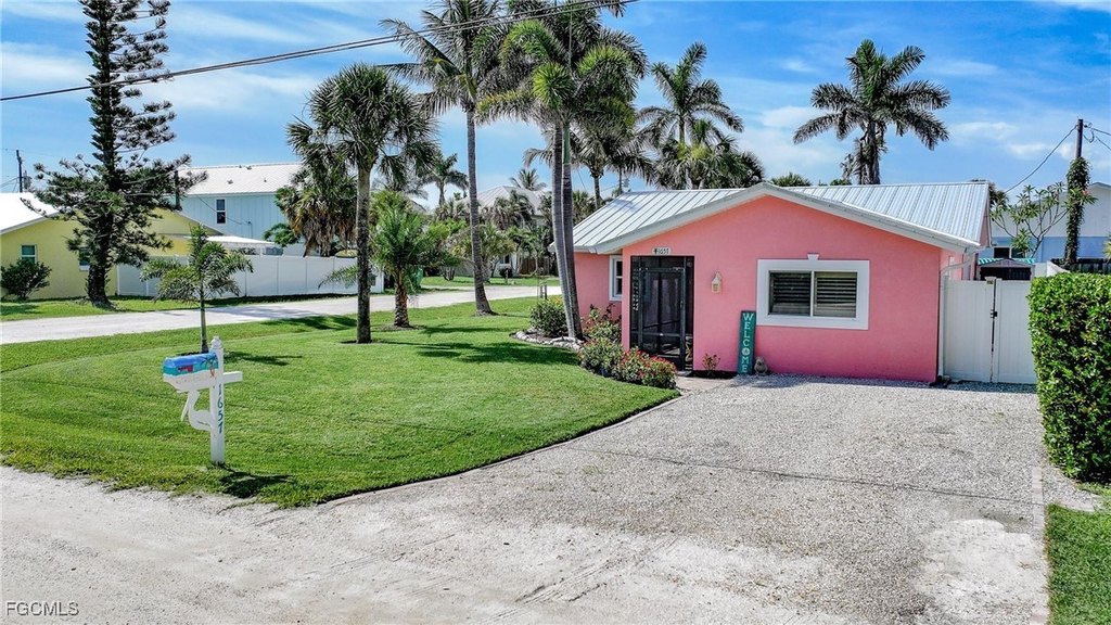 Sanibel, Florida, 33957, United States, 3 Bedrooms Bedrooms, ,2 BathroomsBathrooms,Residential,Forsale,1971952