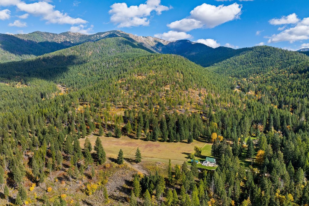 Kalispell, Montana, 59901, United States, 8 Bedrooms Bedrooms, ,3 BathroomsBathrooms,Residential,Forsale,1894894