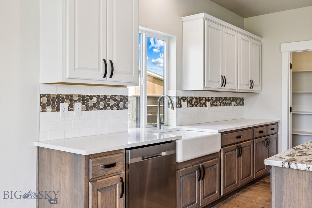 Bozeman, Montana, 59718, United States, 4 Bedrooms Bedrooms, ,3.5 BathroomsBathrooms,Residential,Forsale,1986954