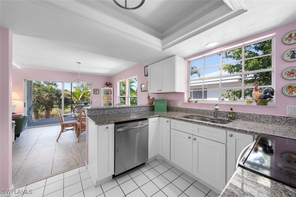 Sanibel, Florida, 33957, United States, 3 Bedrooms Bedrooms, ,2.5 BathroomsBathrooms,Residential,Forsale,1886406