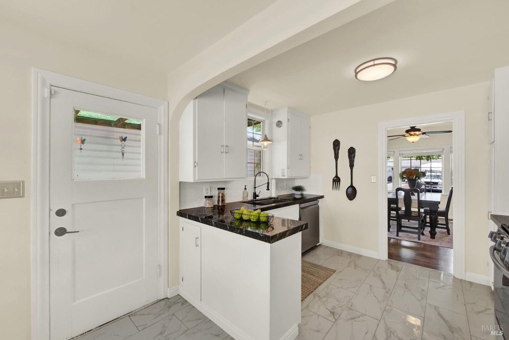 Napa, California, 94559, United States, 2 Bedrooms Bedrooms, ,1 BathroomBathrooms,Residential,Forsale,1934058