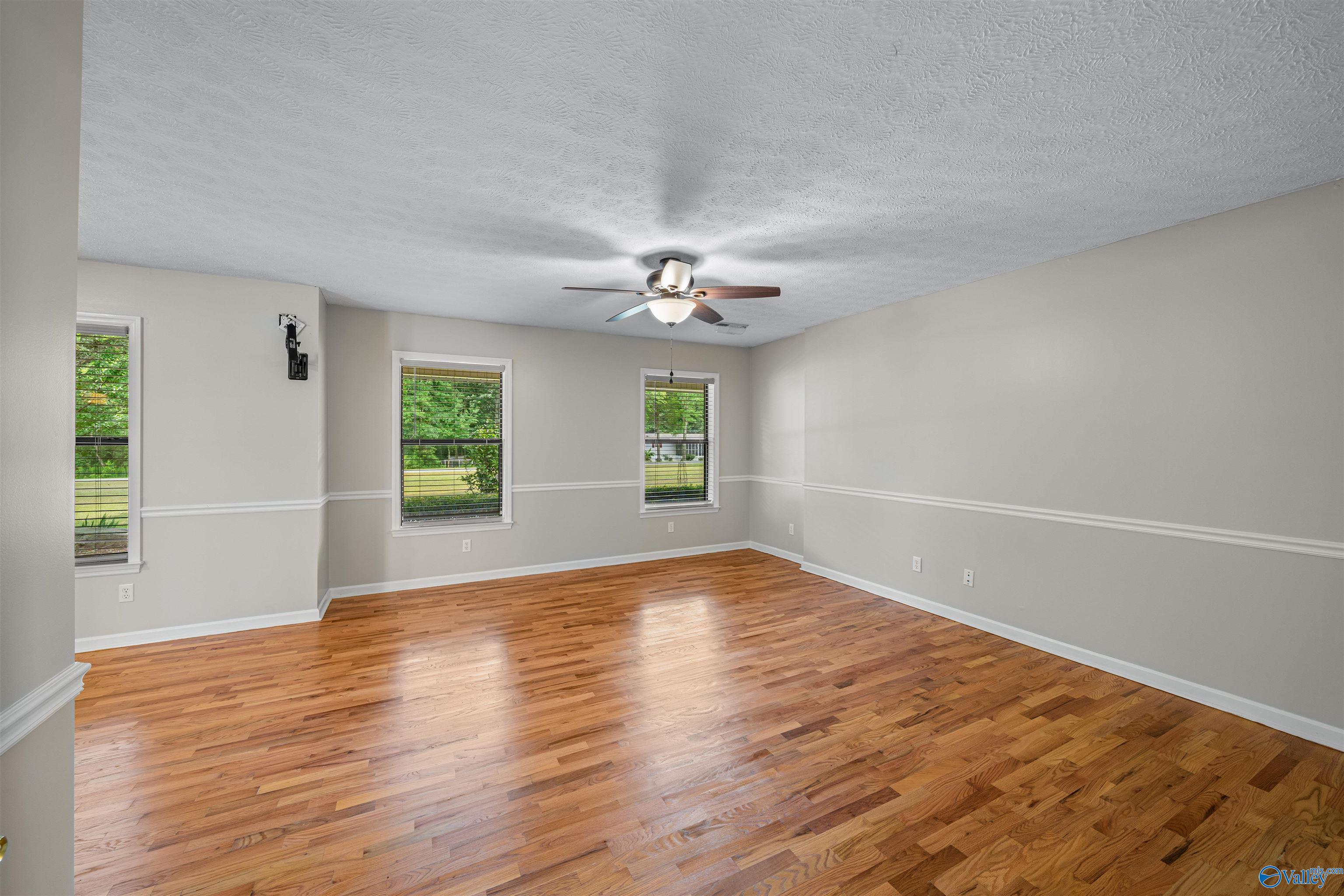 Fort Payne, Alabama, 35968, United States, 4 Bedrooms Bedrooms, ,3 BathroomsBathrooms,Residential,Forsale,2007686