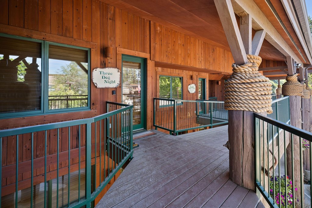 Bigfork, Montana, 59911, United States, 2 Bedrooms Bedrooms, ,2 BathroomsBathrooms,Residential,Forsale,1986951