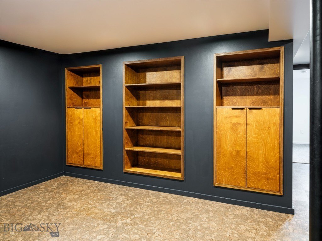 Bozeman, Montana, 59715, United States, 4 Bedrooms Bedrooms, ,3 BathroomsBathrooms,Residential,Forsale,1894946