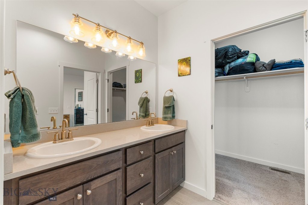 Three Forks, Montana, 59752, United States, 3 Bedrooms Bedrooms, ,2 BathroomsBathrooms,Residential,Forsale,1986985