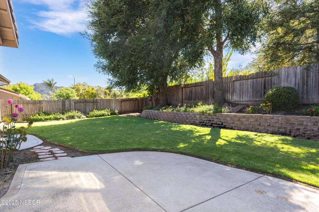Buellton, California, 93427, United States, 4 Bedrooms Bedrooms, ,2.5 BathroomsBathrooms,Residential,Forsale,1941491