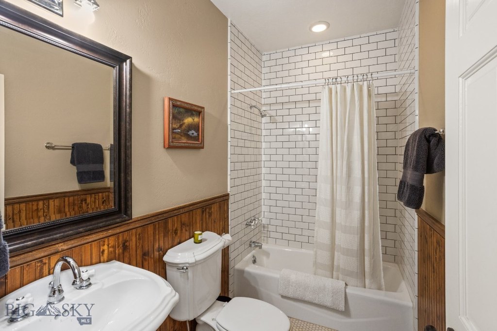 Livingston, Montana, 59047, United States, 3 Bedrooms Bedrooms, ,3 BathroomsBathrooms,Residential,Forsale,1986987