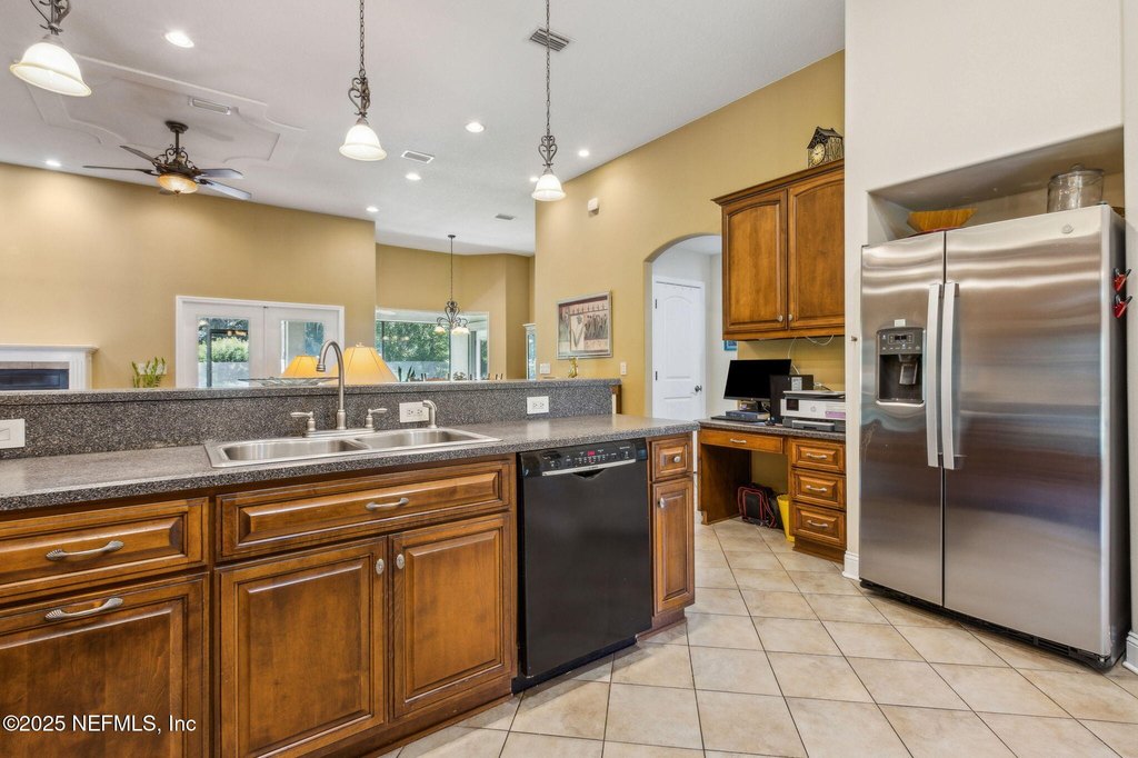 Crescent City, Florida, 32112, United States, 3 Bedrooms Bedrooms, ,4 BathroomsBathrooms,Residential,Forsale,1941456