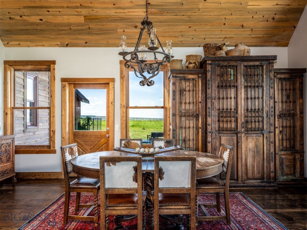 Manhattan, Montana, 59741, United States, 4 Bedrooms Bedrooms, ,3.5 BathroomsBathrooms,Residential,Forsale,1894945