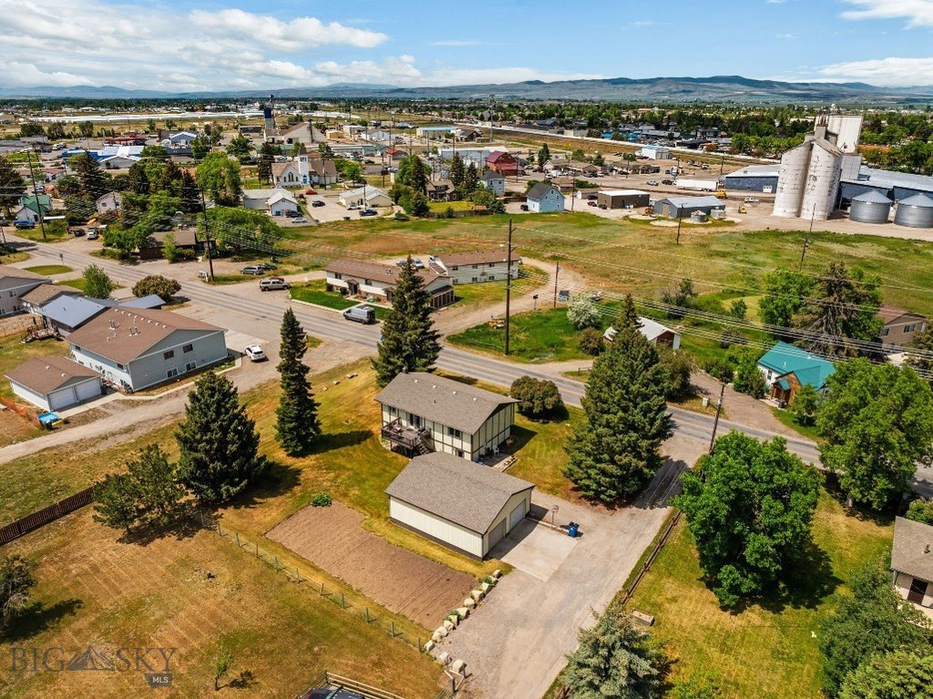 Belgrade, Montana, 59714, United States, 3 Bedrooms Bedrooms, ,2 BathroomsBathrooms,Residential,Forsale,1941165