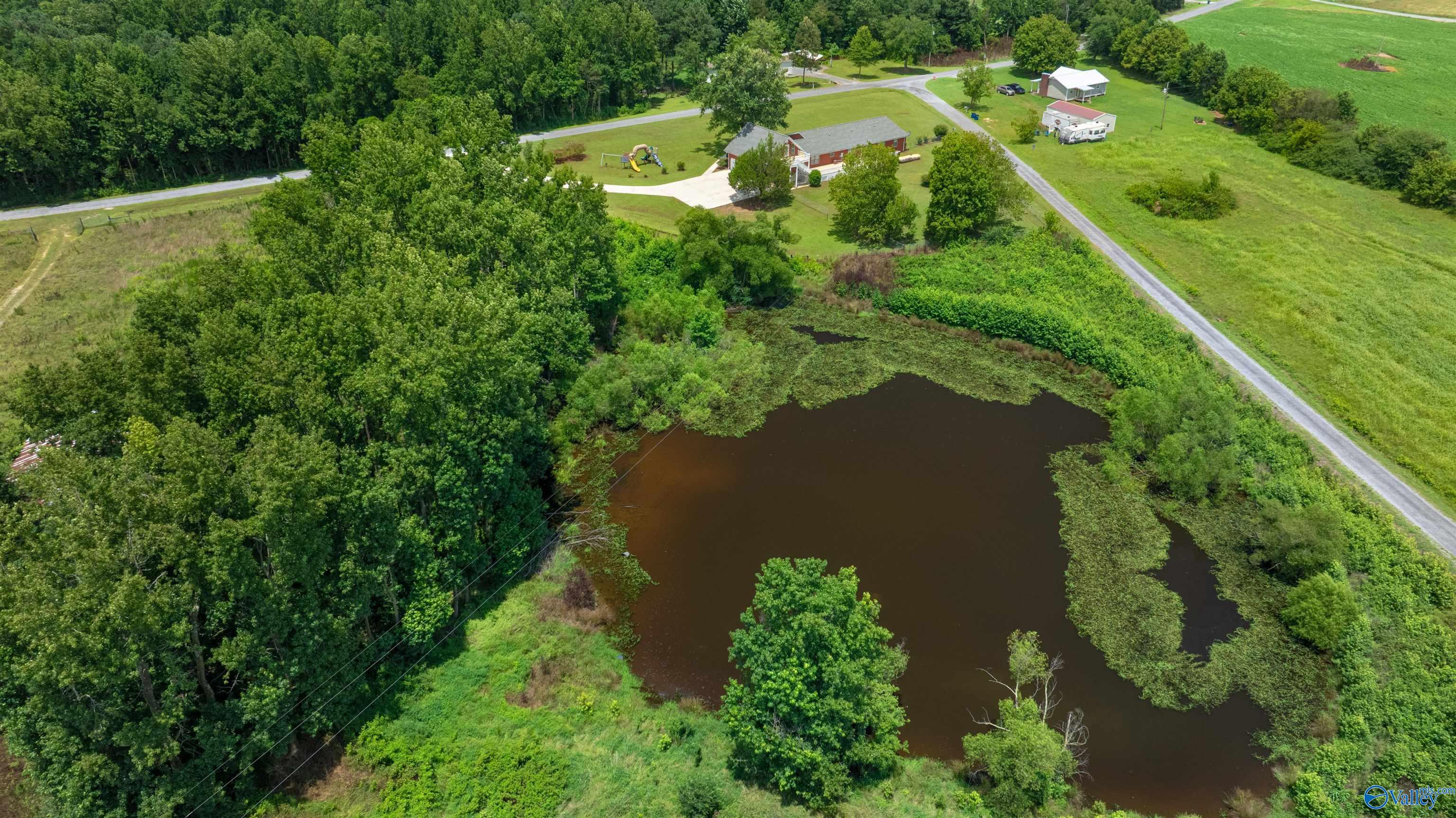 Fort Payne, Alabama, 35968, United States, 4 Bedrooms Bedrooms, ,3 BathroomsBathrooms,Residential,Forsale,2007686