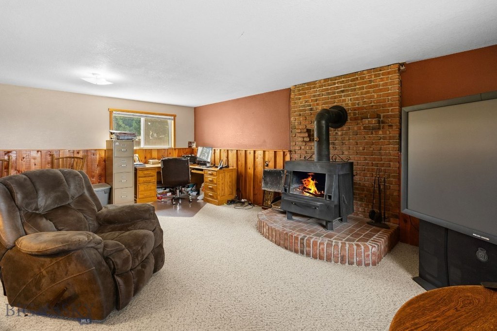 Belgrade, Montana, 59714, United States, 3 Bedrooms Bedrooms, ,2 BathroomsBathrooms,Residential,Forsale,1941165