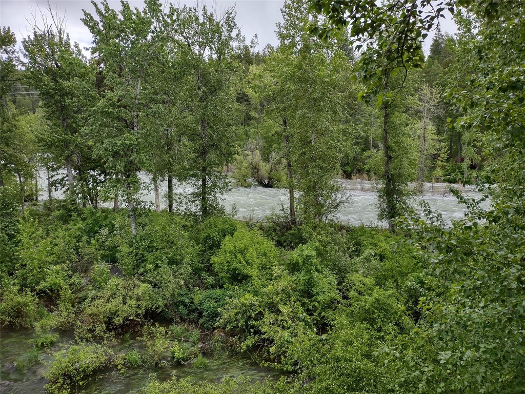 Bigfork, Montana, 59911, United States, 2 Bedrooms Bedrooms, ,2 BathroomsBathrooms,Residential,Forsale,1986951