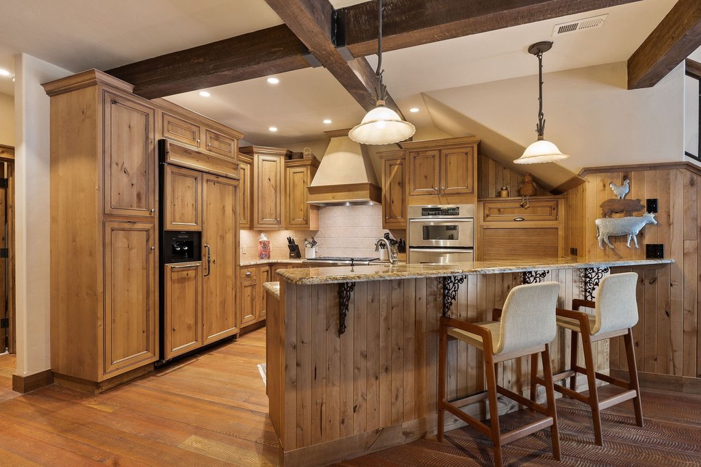 Bigfork, Montana, 59911, United States, 2 Bedrooms Bedrooms, ,2 BathroomsBathrooms,Residential,Forsale,1986951