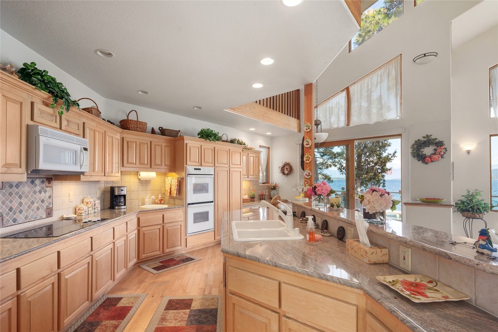 Dayton, Montana, 59914, United States, 4 Bedrooms Bedrooms, ,3.5 BathroomsBathrooms,Residential,Forsale,1914963