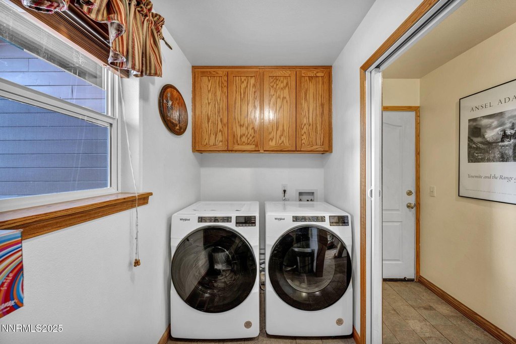 Wellington, Nevada, 89444, United States, 4 Bedrooms Bedrooms, ,3.5 BathroomsBathrooms,Residential,Forsale,1946017