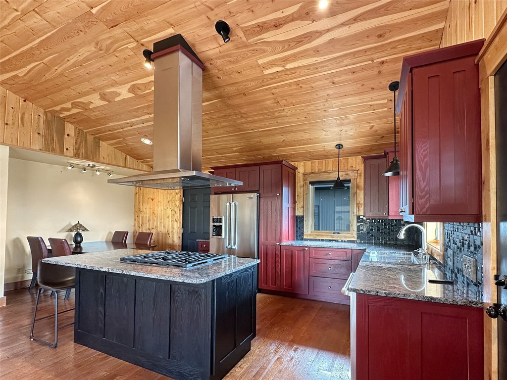 Ennis, Montana, 59729, United States, 3 Bedrooms Bedrooms, ,2 BathroomsBathrooms,Residential,Forsale,1944301
