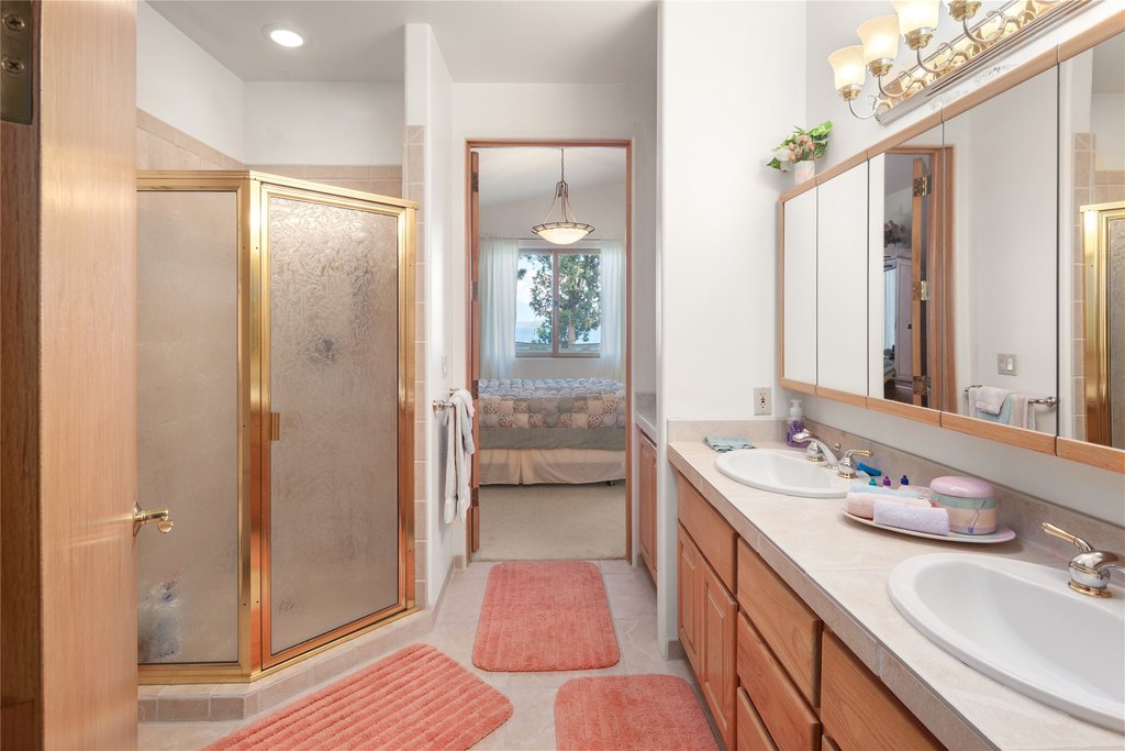 Dayton, Montana, 59914, United States, 4 Bedrooms Bedrooms, ,3.5 BathroomsBathrooms,Residential,Forsale,1914963