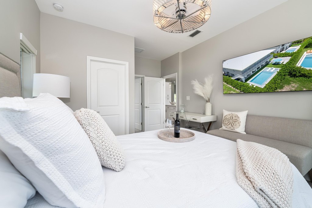 Duck, Florida, 33050, United States, 4 Bedrooms Bedrooms, ,3 BathroomsBathrooms,Residential,Forsale,1953790