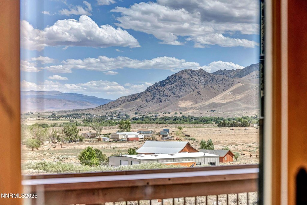 Wellington, Nevada, 89444, United States, 4 Bedrooms Bedrooms, ,3.5 BathroomsBathrooms,Residential,Forsale,1946017