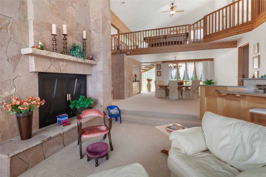 Dayton, Montana, 59914, United States, 4 Bedrooms Bedrooms, ,3.5 BathroomsBathrooms,Residential,Forsale,1914963