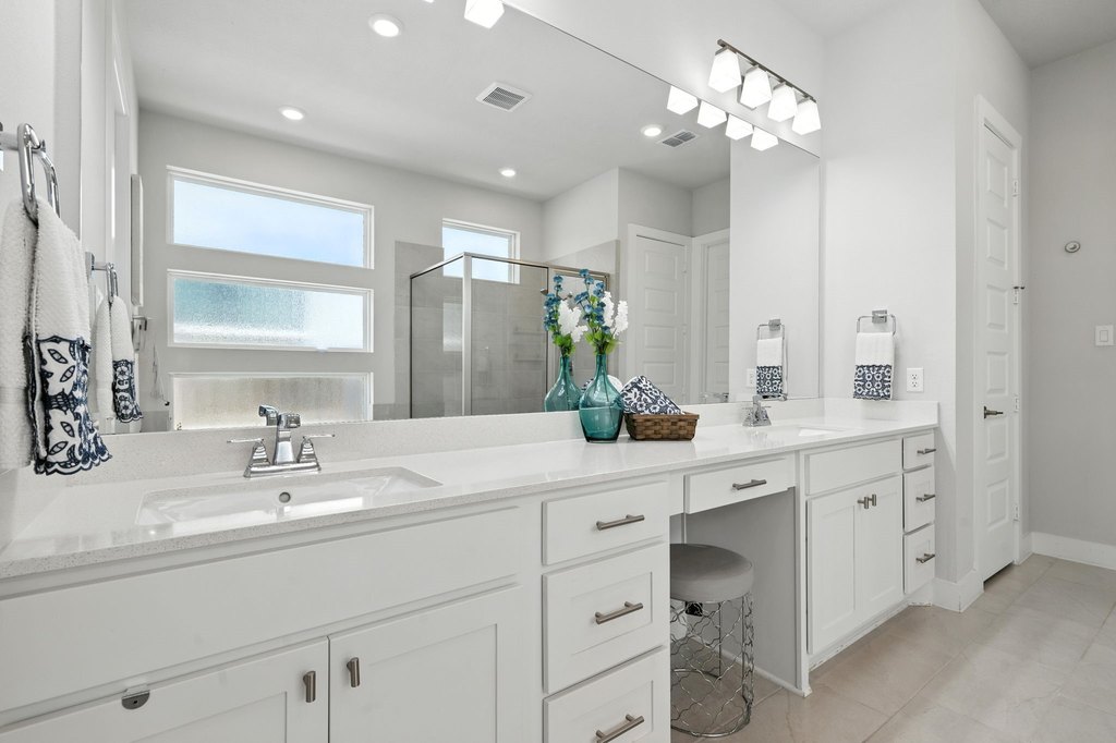 Cypress, Texas, 77433, United States, 5 Bedrooms Bedrooms, ,4.5 BathroomsBathrooms,Residential,Forsale,1953111