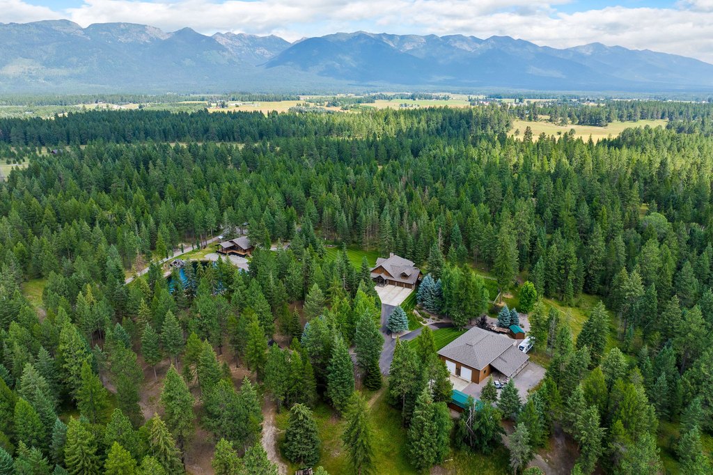 Bigfork, Montana, 59911, United States, 4 Bedrooms Bedrooms, ,4.5 BathroomsBathrooms,Residential,Forsale,1914975