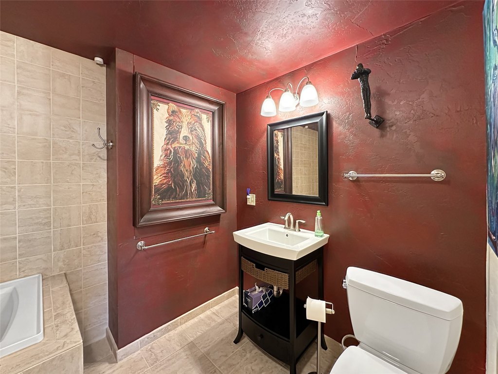 Ennis, Montana, 59729, United States, 3 Bedrooms Bedrooms, ,2 BathroomsBathrooms,Residential,Forsale,1944301