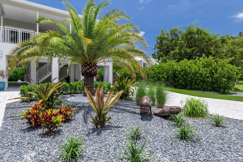 Duck, Florida, 33050, United States, 4 Bedrooms Bedrooms, ,3 BathroomsBathrooms,Residential,Forsale,1953790