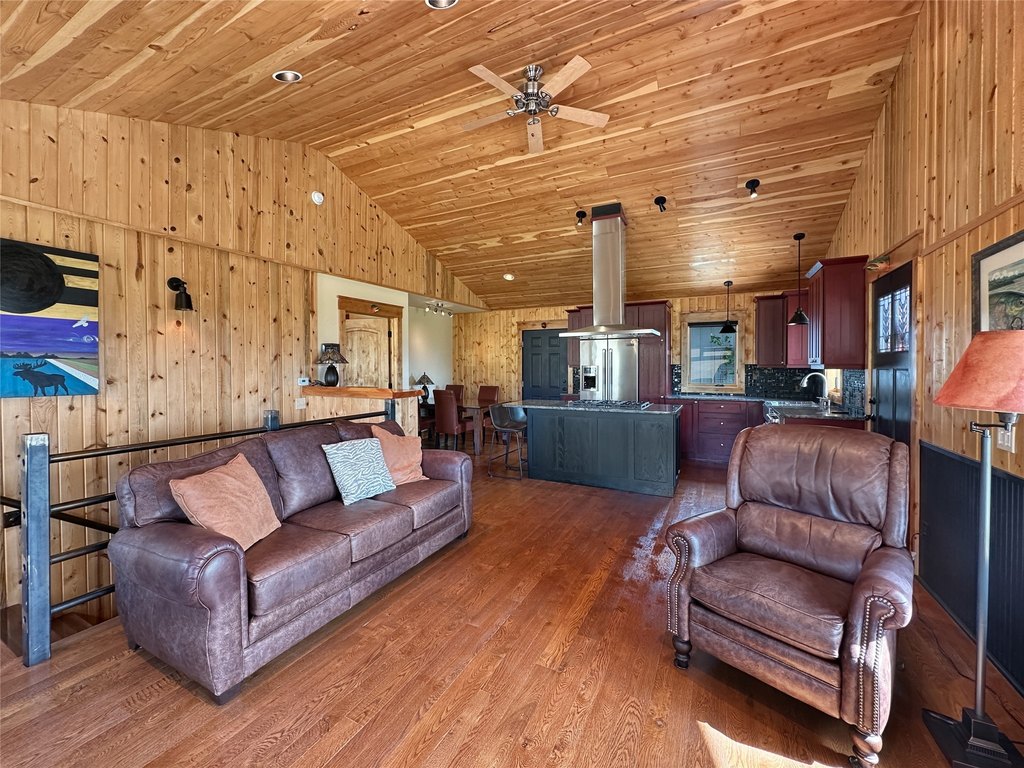 Ennis, Montana, 59729, United States, 3 Bedrooms Bedrooms, ,2 BathroomsBathrooms,Residential,Forsale,1944301