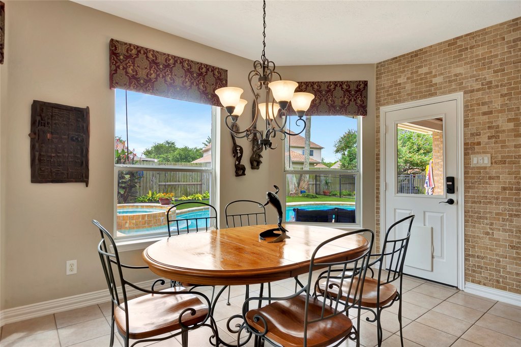 League City, Texas, 77573, United States, 4 Bedrooms Bedrooms, ,3.5 BathroomsBathrooms,Residential,Forsale,1936500