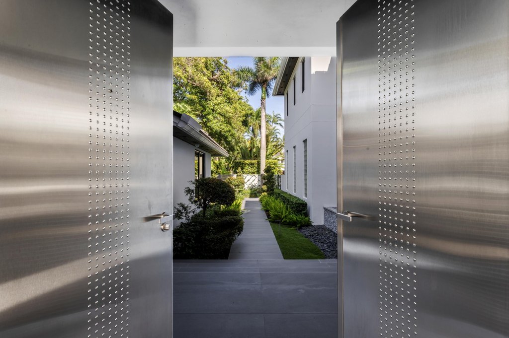 Delray Beach, Florida, 33483, United States, 6 Bedrooms Bedrooms, ,8.5 BathroomsBathrooms,Residential,Forsale,1952513