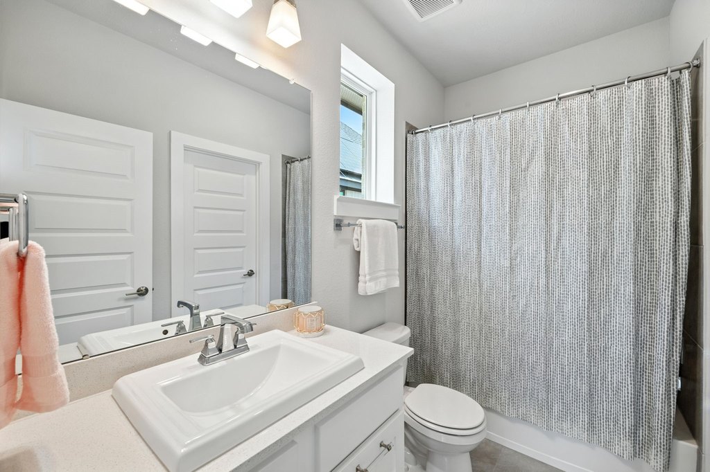 Cypress, Texas, 77433, United States, 5 Bedrooms Bedrooms, ,4.5 BathroomsBathrooms,Residential,Forsale,1953111