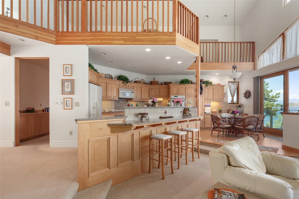 Dayton, Montana, 59914, United States, 4 Bedrooms Bedrooms, ,3.5 BathroomsBathrooms,Residential,Forsale,1914963