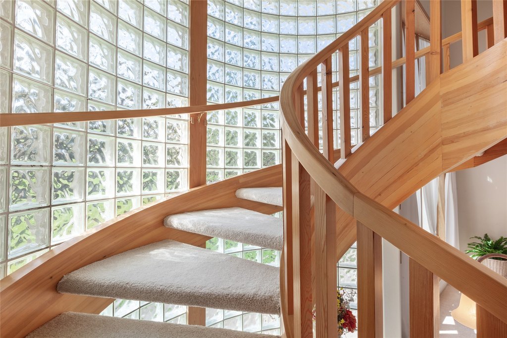 Dayton, Montana, 59914, United States, 4 Bedrooms Bedrooms, ,3.5 BathroomsBathrooms,Residential,Forsale,1914963