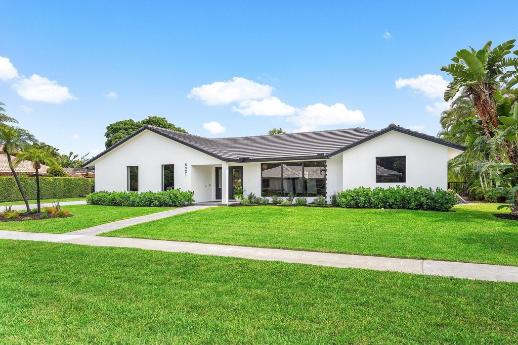 Boca Raton, Florida, 33433, United States, 7 Bedrooms Bedrooms, ,4.5 BathroomsBathrooms,Residential,Forsale,1929748