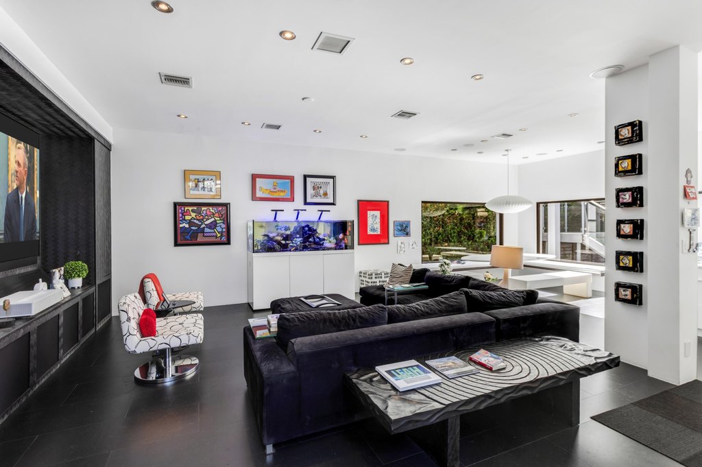 Delray Beach, Florida, 33483, United States, 6 Bedrooms Bedrooms, ,8.5 BathroomsBathrooms,Residential,Forsale,1952513
