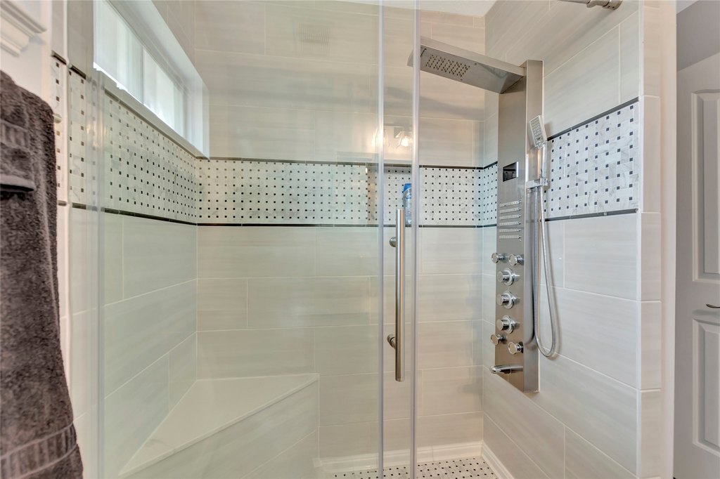 League City, Texas, 77573, United States, 4 Bedrooms Bedrooms, ,3.5 BathroomsBathrooms,Residential,Forsale,1936500