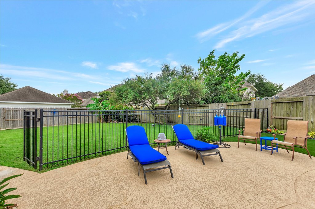 League City, Texas, 77573, United States, 4 Bedrooms Bedrooms, ,3.5 BathroomsBathrooms,Residential,Forsale,1936500