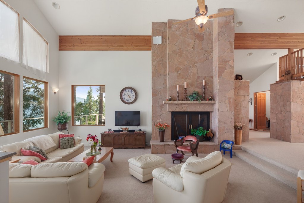 Dayton, Montana, 59914, United States, 4 Bedrooms Bedrooms, ,3.5 BathroomsBathrooms,Residential,Forsale,1914963