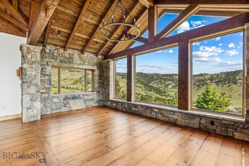 Livingston, Montana, 59047, United States, 3 Bedrooms Bedrooms, ,3.5 BathroomsBathrooms,Residential,Forsale,1941177