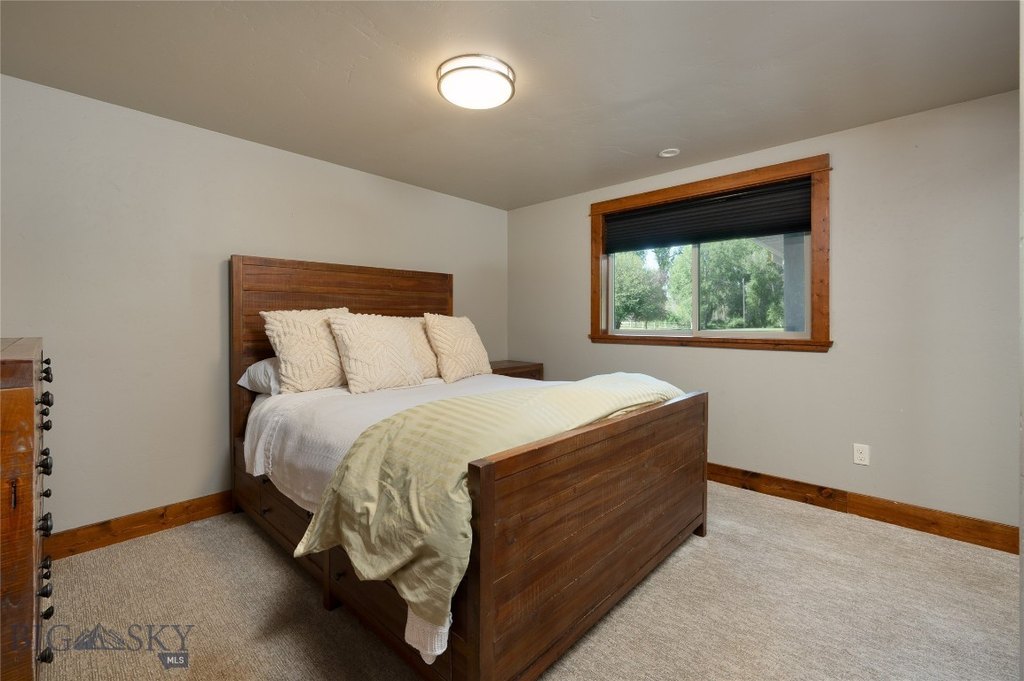 Manhattan, Montana, 59741, United States, 5 Bedrooms Bedrooms, ,4 BathroomsBathrooms,Residential,Forsale,1915000
