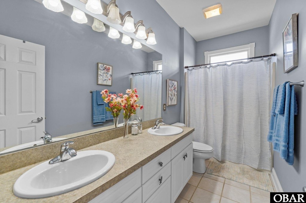 Grandy, North Carolina, 27939, United States, 3 Bedrooms Bedrooms, ,2.5 BathroomsBathrooms,Residential,Forsale,1914412