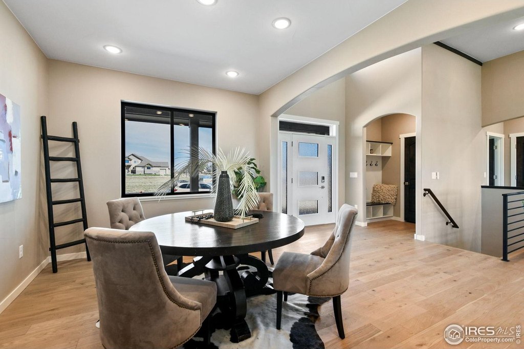 Berthoud, Colorado, 80513, United States, 5 Bedrooms Bedrooms, ,3.5 BathroomsBathrooms,Residential,Forsale,1903095