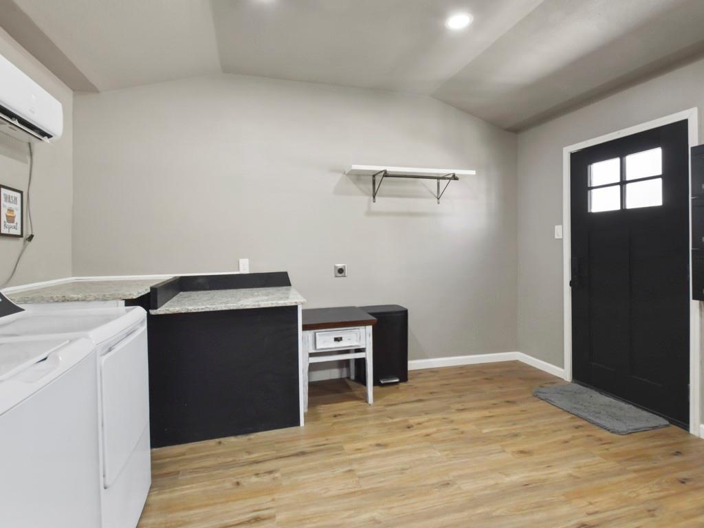 Santa Fe, Texas, 77510, United States, ,Residential,Forsale,1953105